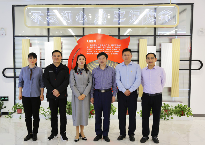 市委统战部王华臣副部长来97622娱乐电子游戏科技调研指导