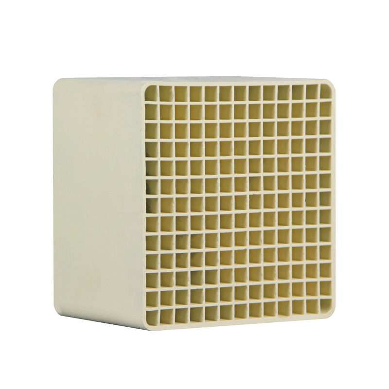 脱硝催化剂多少钱一吨？脱硝催化剂的价格是多少？