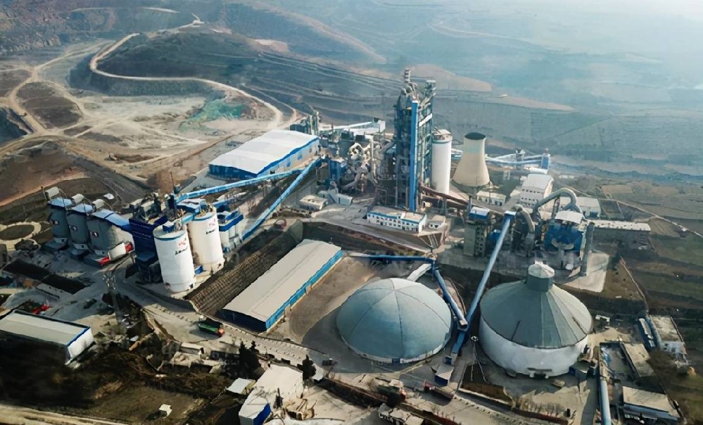 水泥行业的烟气排放特点及使用的除尘布袋材质